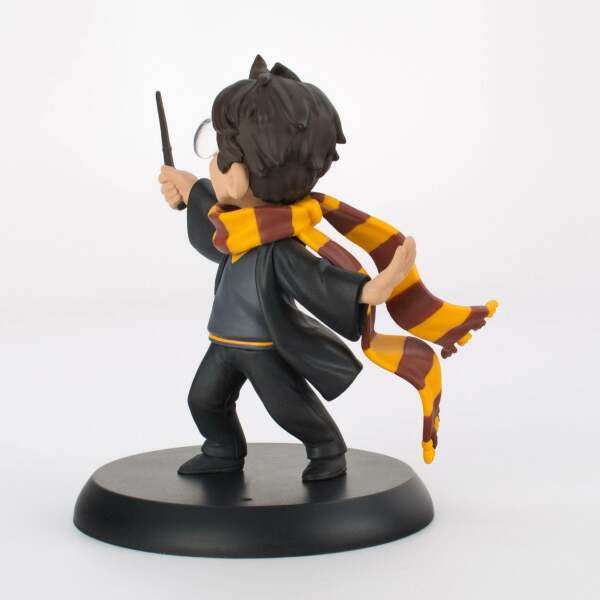 Figura Q-Fig Harry’s First Spell Harry Potter 9 cm - Collector4u.com