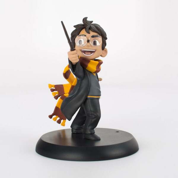 Figura Q-Fig Harry’s First Spell Harry Potter 9 cm - Collector4u.com