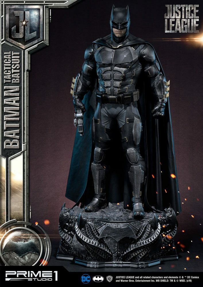 Estatua Batman Justice League Tactical Batsuit 88 cm Prime 1 Studio