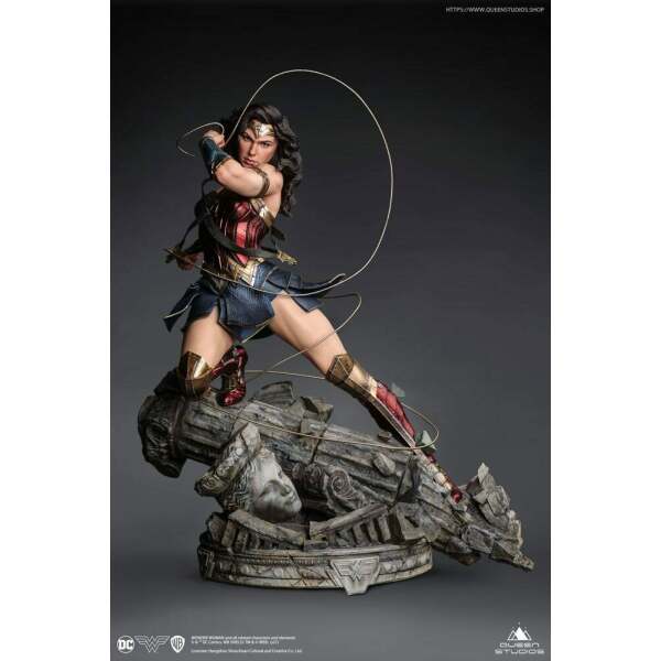 Estatua Wonder Woman Early Bird Version1/4 Queen Studios 47cm - Collector4U.com