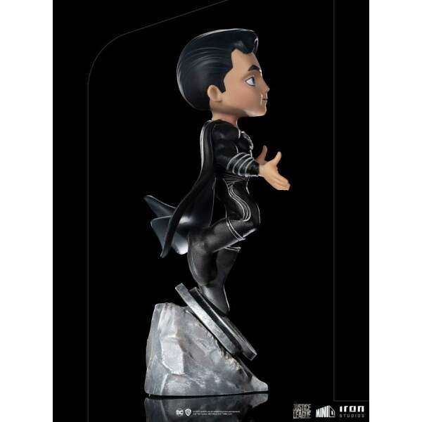 Minifigura Superman Black Suit Justice League Mini Co. Deluxe PVC 18cm Iron Studios - Collector4U.com