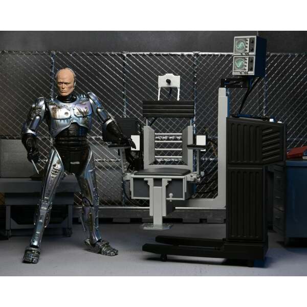 Figura RoboCop with Chair RoboCop Ultimate Battle Damaged 18 cm NECA - Collector4U.com