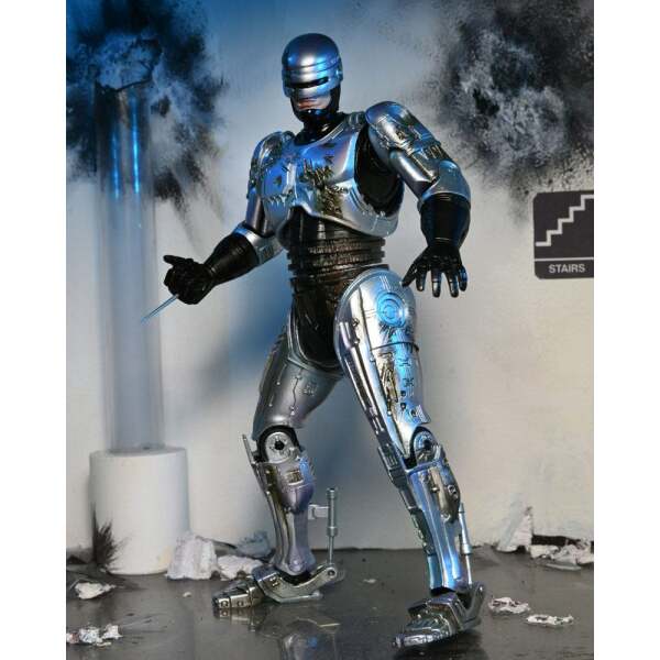 Figura RoboCop with Chair RoboCop Ultimate Battle Damaged 18 cm NECA - Collector4U.com