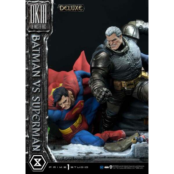 Estatua Batman Vs. Superman DC Comics (The Dark Knight Returns) Deluxe Bonus Ver. 110 cm - Collector4U.com