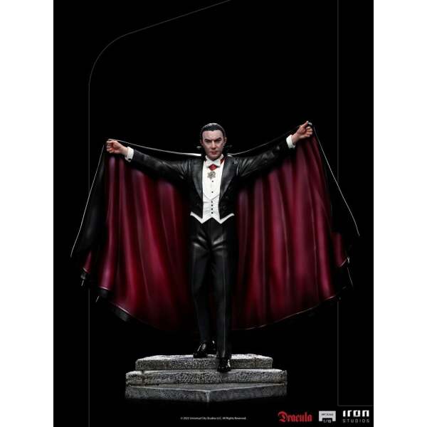 Estatua Drácula Universal Monsters 1/10 Art Scale 22cm Iron Studios - Collector4U.com