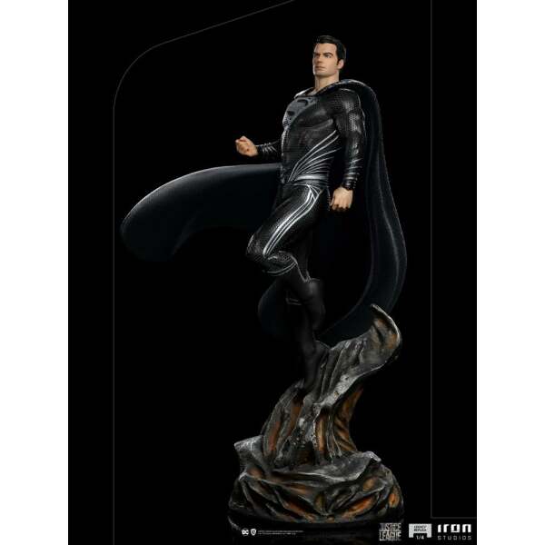 Estatua Superman Black Suit Zack Snyder's Justice League Art Scale 1/4 69 cm Iron Studios - Collector4U.com