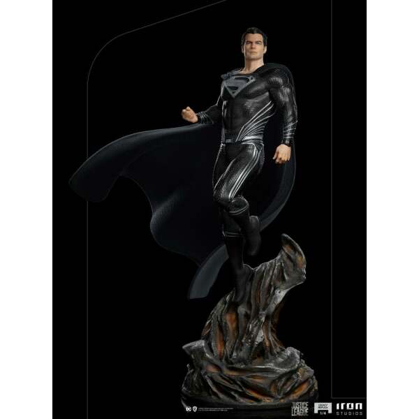 Estatua Superman Black Suit Zack Snyder's Justice League Art Scale 1/4 69 cm Iron Studios - Collector4U.com