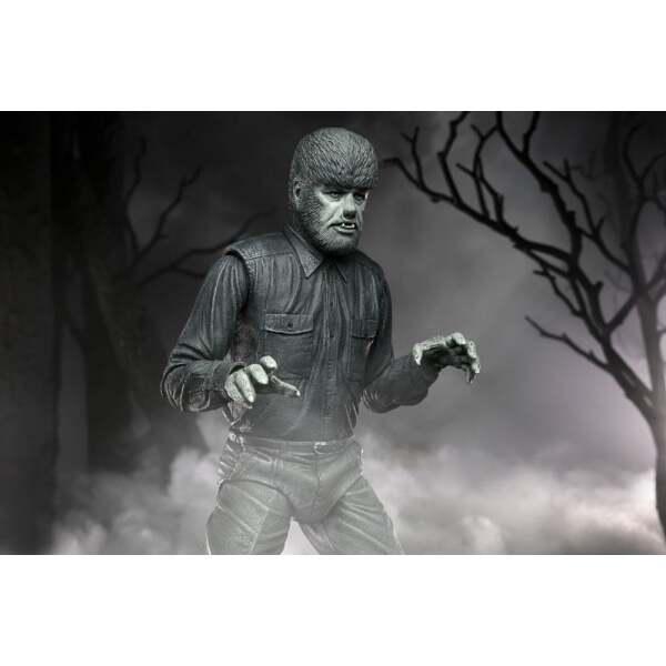 Figura Ultimate The Wolf Man Universal Monsters (Black & White) 18 cm Neca - Collector4U.com