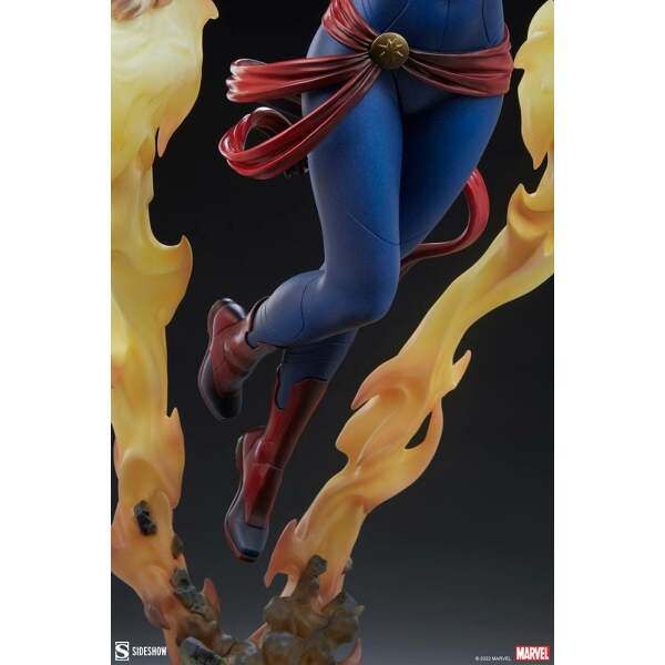 Estatua Premium Format Captain Marvel Marvel 60 cm Sideshow - Collector4u.com