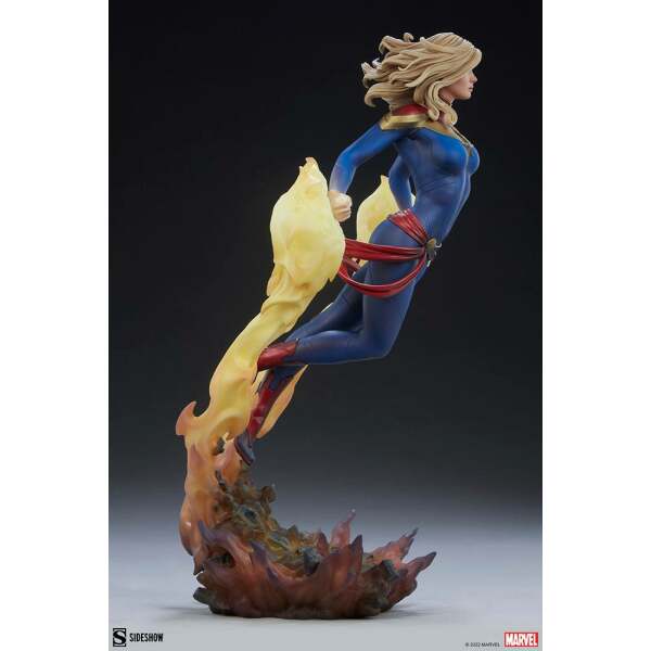 Estatua Premium Format Captain Marvel Marvel 60 cm Sideshow - Collector4u.com