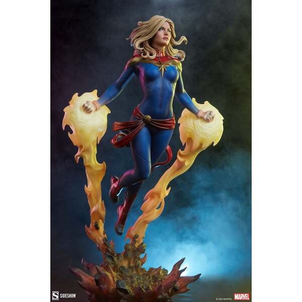 Estatua Premium Format Captain Marvel Marvel 60 cm Sideshow - Collector4u.com