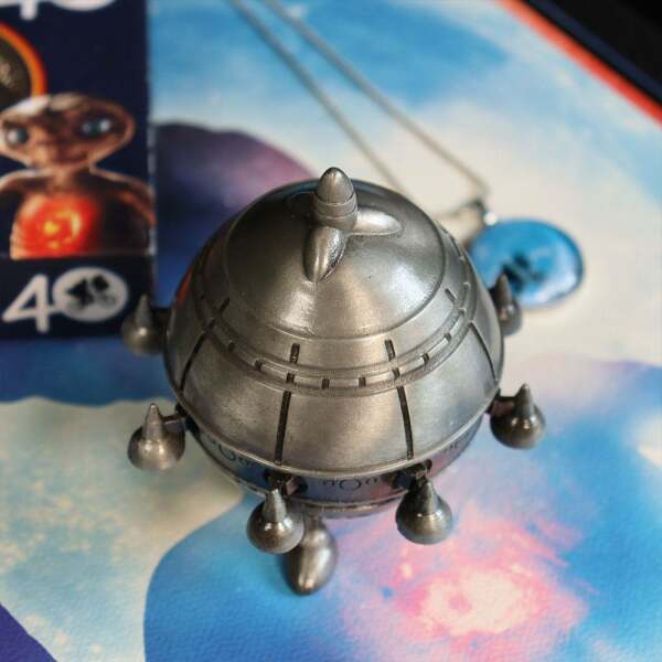 Réplica Nave 40th Anniversary Spaceship Limited Edition E.T., el extraterrestre 9 cm - Collector4u.com