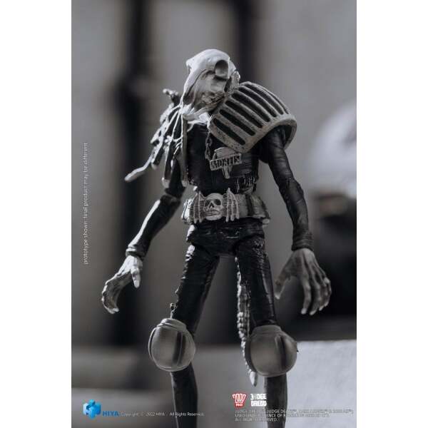 Figura Exquisite Mini Black and White Judge Mortis 2000 AD 1/18 10 cm - Collector4u.com