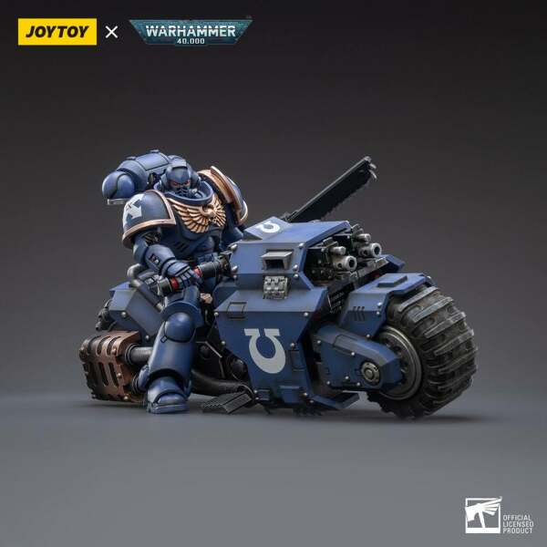 Vehículo Ultramarines Outrider Bike Warhammer 40k 1/18 22 cm - Collector4u.com