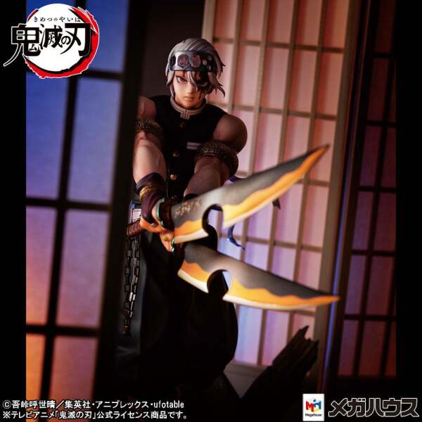 Estatua Tengen Uzui Demon Slayer Kimetsu no Yaiba PVC G.E.M. 1/8 23 cm - Collector4u.com