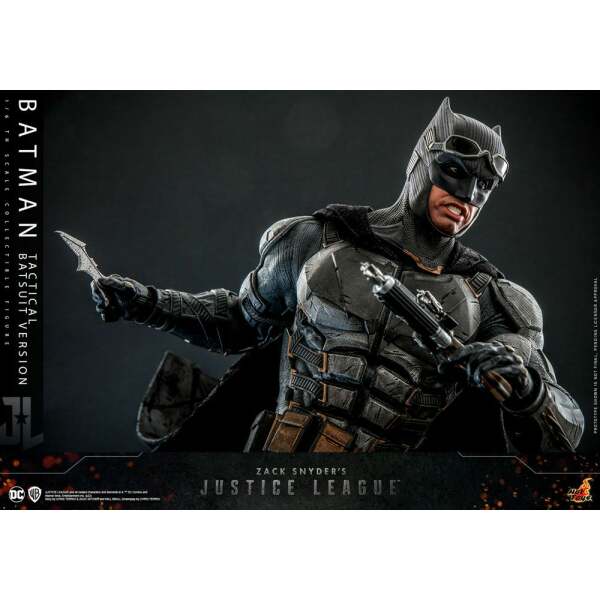 Figura 1/6 Batman (Tactical Batsuit Version) Zack Snyder`s Justice League 33 cm - Collector4u.com