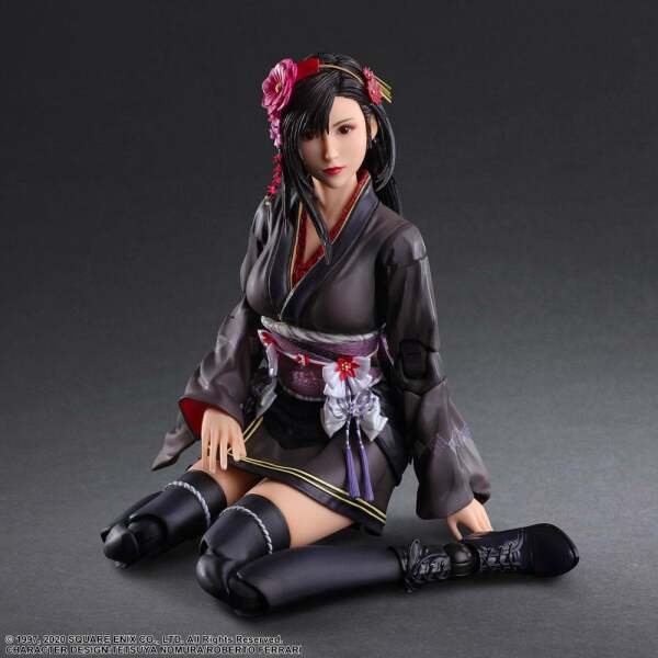 Figura Tifa Lockhart Exotic Dress Ver Final Fantasy VII Remake Play Arts Kai 25 cm - Collector4u.com