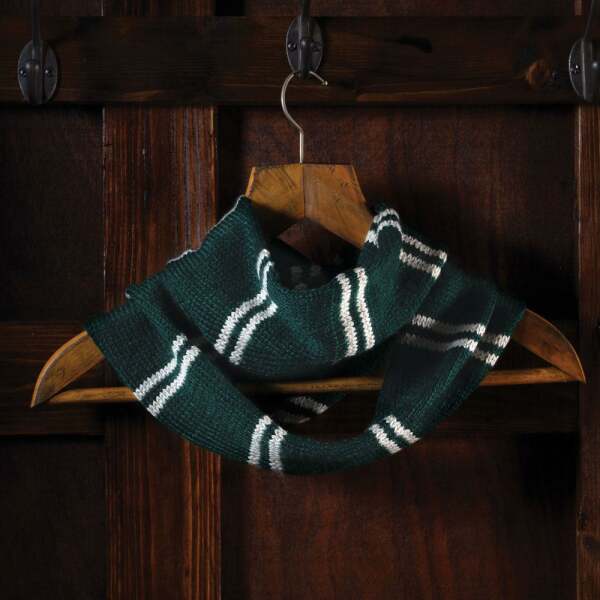 Kit Bufanda Infinita Slytherin Harry Potter - Collector4u.com