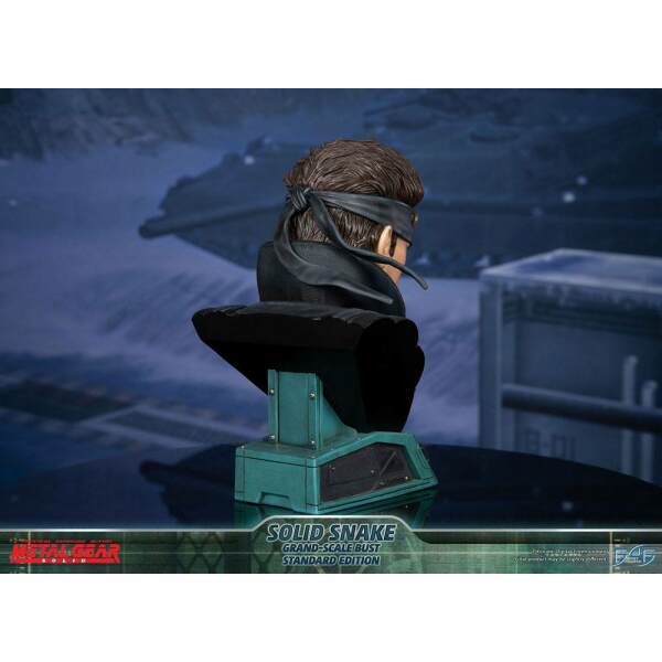 Busto Grand Scale Solid Snake Metal Gear Solid 31 cm - Collector4u.com