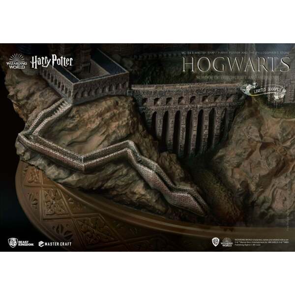 Estatua Master Craft Hogwarts School Of Witchcraft And Wizardry Harry Potter y la piedra filosofal 32 cm - Collector4u.com