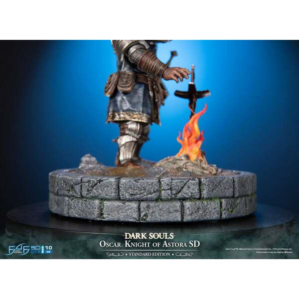 Estatua Oscar Knight of Astora SD Dark Souls 20 cm - Collector4u.com