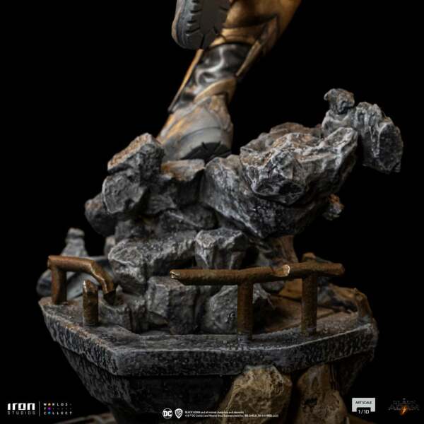 Estatua Art Scale 1/10 Hawkman Black Adam 36 cm - Collector4u.com