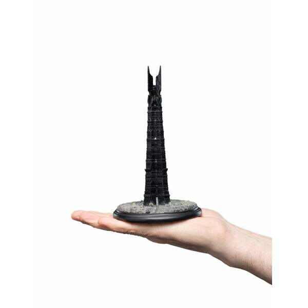 Estatua Orthanc El Senor De Los Anillos 18 Cm 2