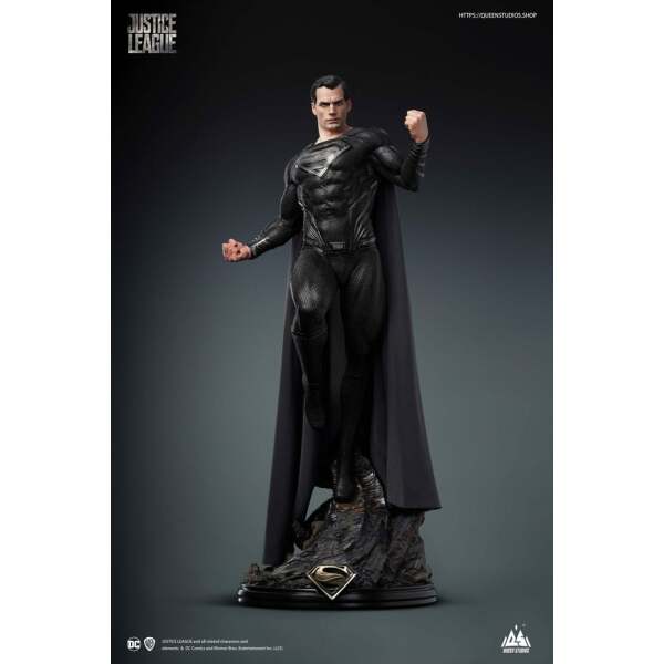 DC Comics Estatua 1/3 Superman Black Suit Version Regular Edition 80 cm