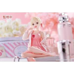 Lycoris Recoil Estatua PVC Desktop Cute Figure Chisato Nishikigi Roomwear Ver. 13 cm