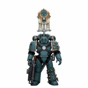 Warhammer The Horus Heresy Figura 1/18 Sons of Horus MKIV Tactical Squad Legionary with Legion Vexilla 12 cm