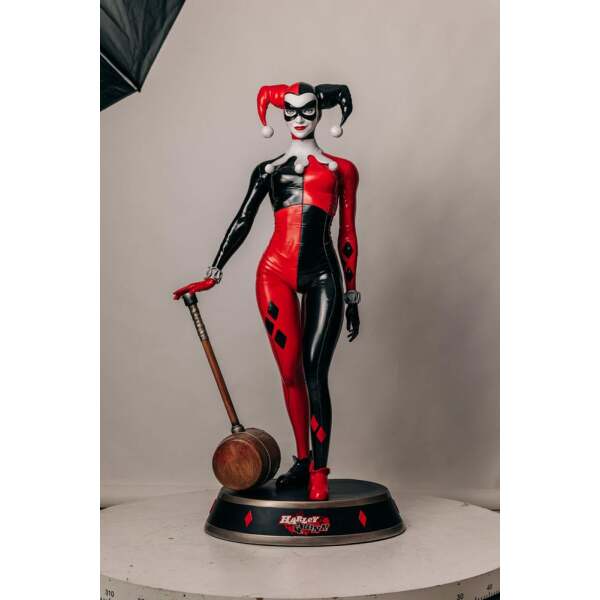 DC Comics Estatua tamaño real Harley Quinn 196 cm