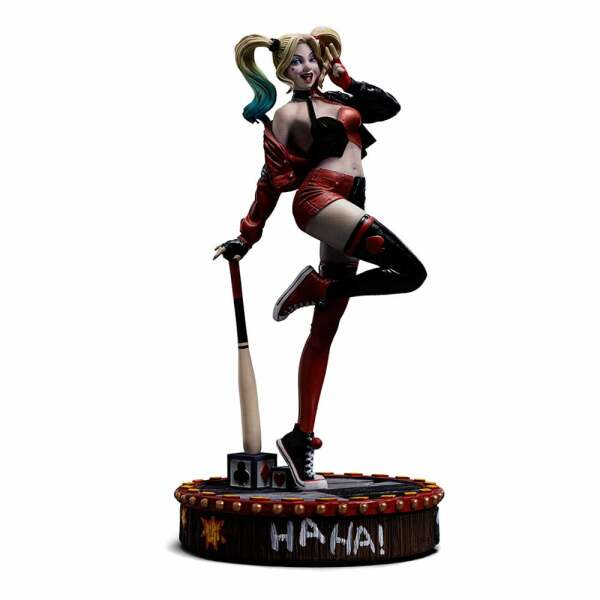 DC Comics Estatua 1/10 Art Scale Harley Quinn (Gotham City Sirens) 22 cm