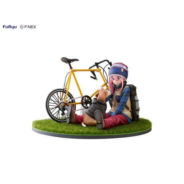 Laid Back Camp F:NEX estatua PVC 1/7 Nadeshiko Kagamihara 13 cm