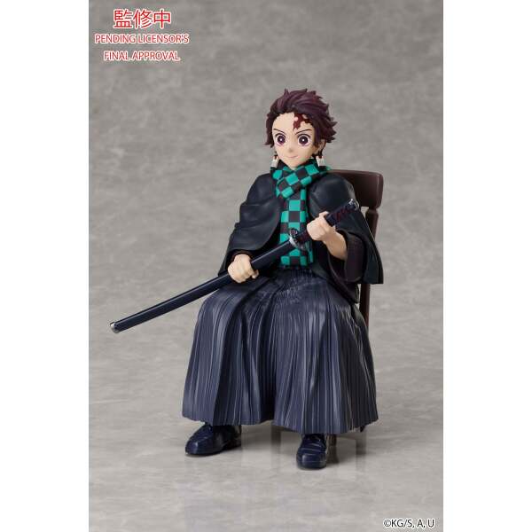 Demon Slayer: Kimetsu no Yaiba Estatua Tanjiro Kamado 15 cm