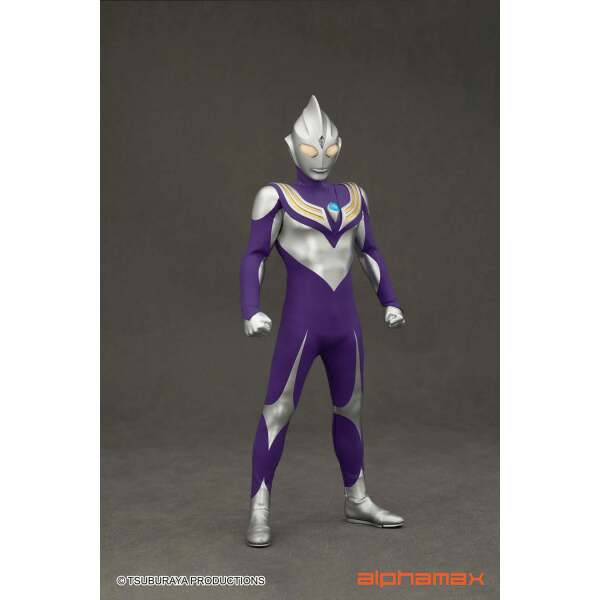 Ultraman Figura con luz Tiga Sky Type 16 cm